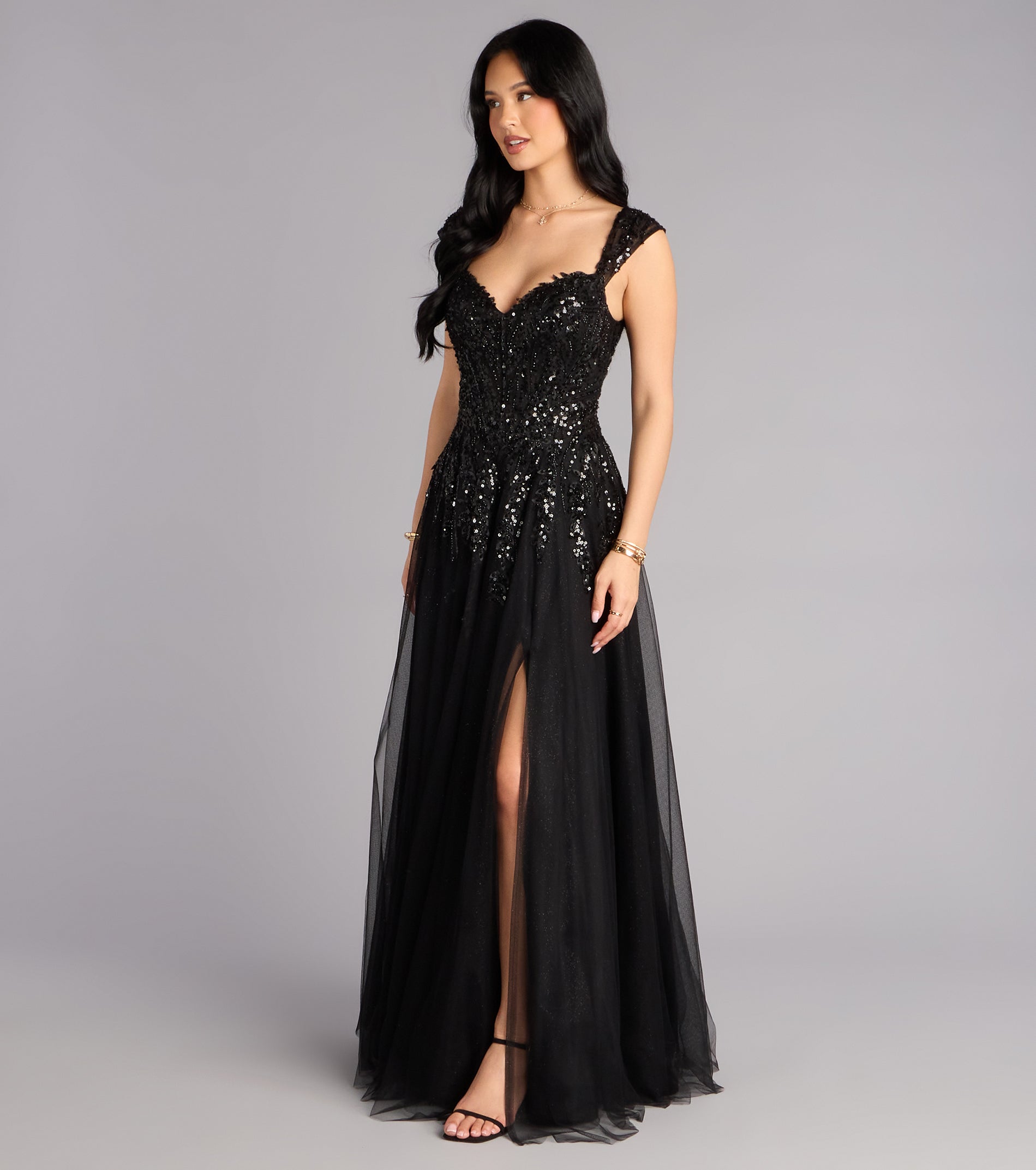 Ashley Applique Lace-Up Tulle Ball Gown