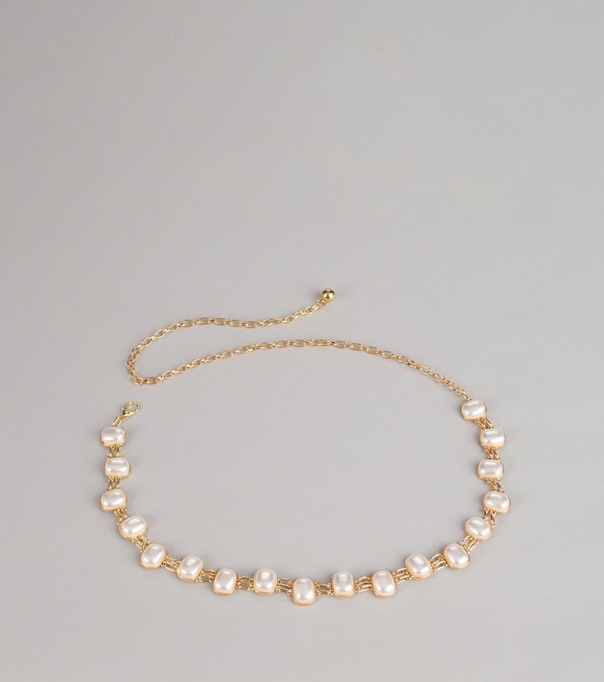 Polished Details Pearl Chain Belt